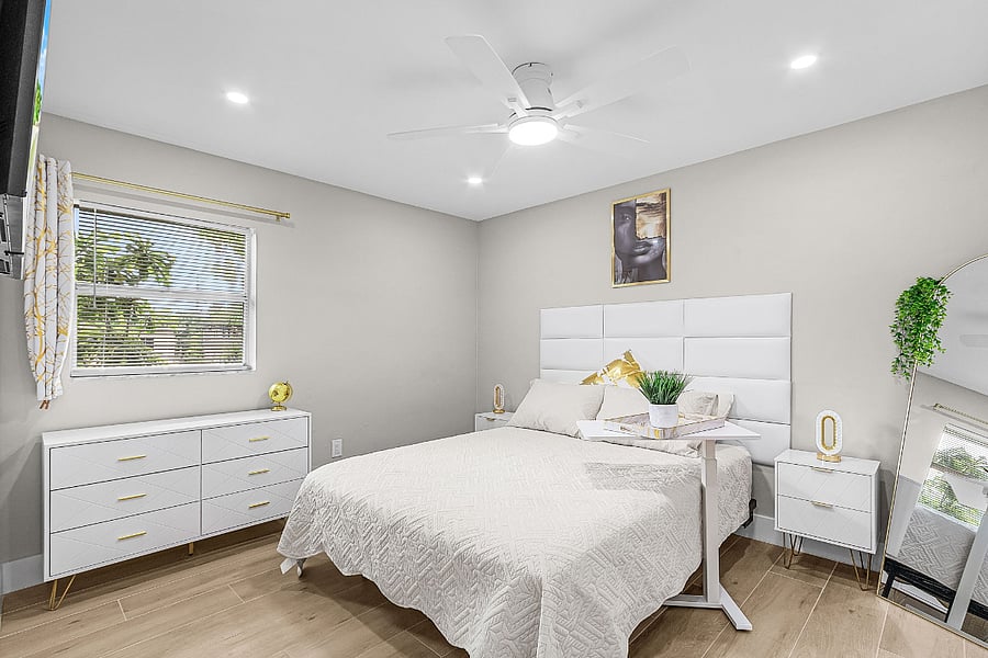 Furnished Finder property 834605_1 photo 16