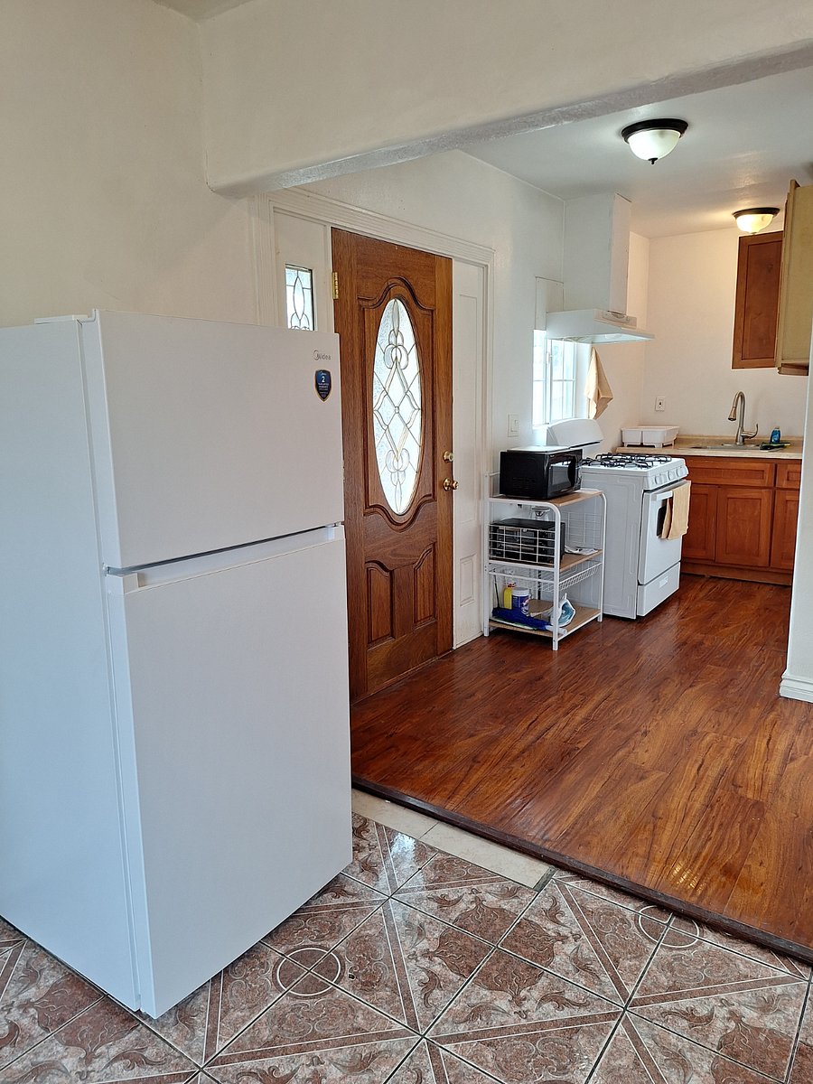 Furnished Finder property 834621_2 photo 7