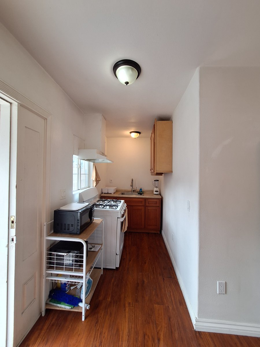 Furnished Finder property 834621_3 photo 3