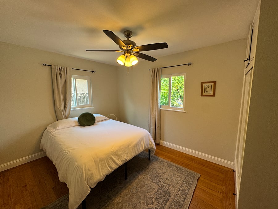 Furnished Finder property 834624_1 photo 7