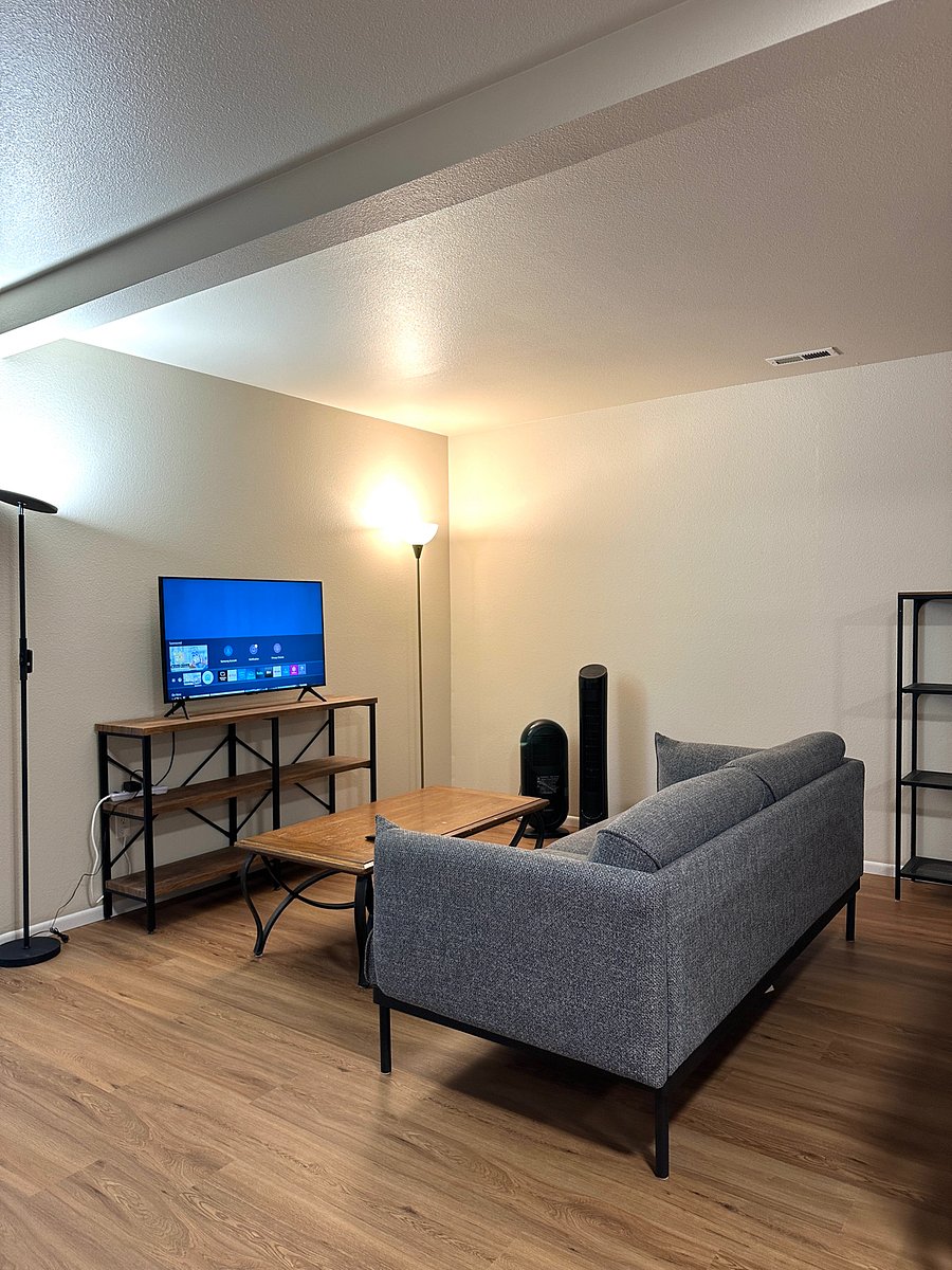Furnished Finder property 834627_1 photo 3