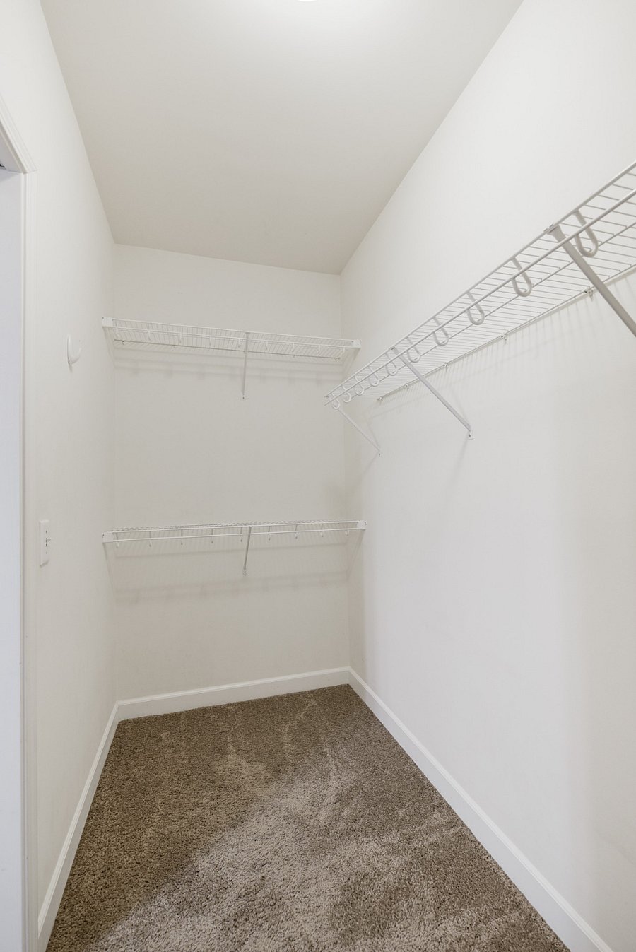 Furnished Finder property 834645_1 photo 12