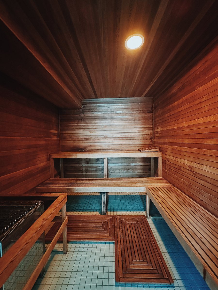 Dry Sauna