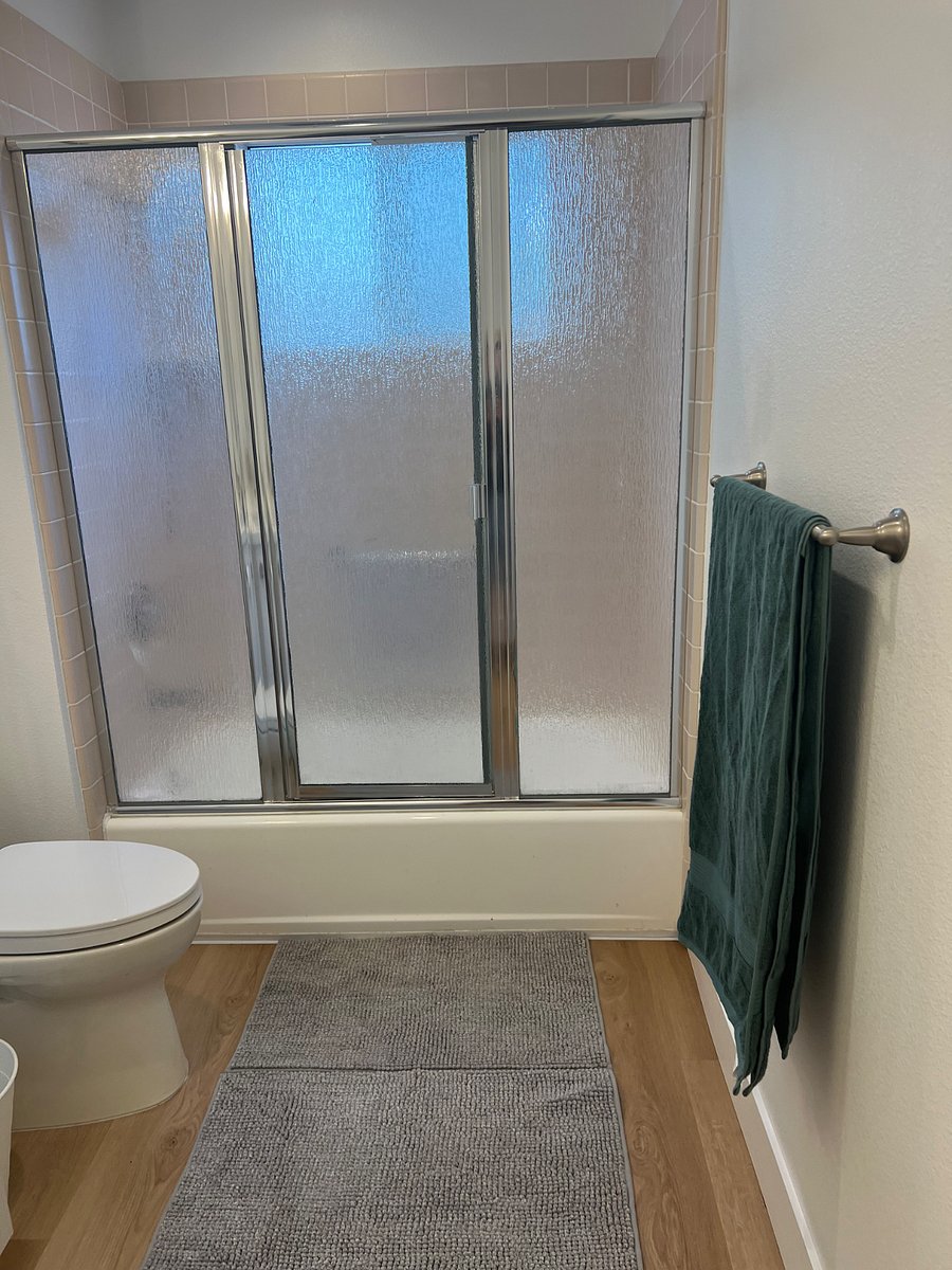 Furnished Finder property 834801_1 photo 32