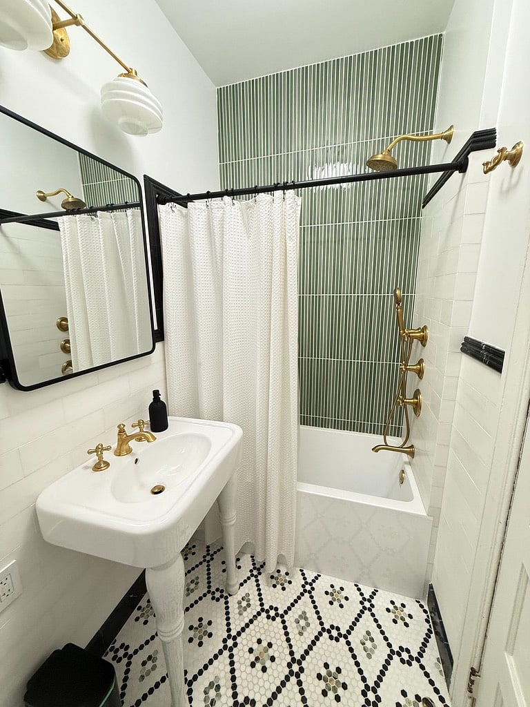 Furnished Finder property 834816_1 photo 6