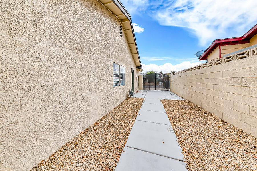 Furnished Finder property 834821_1 photo 15