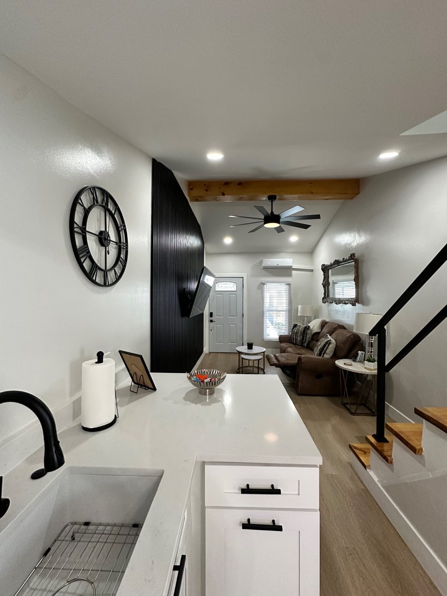 Furnished Finder property 834823_1 photo 34