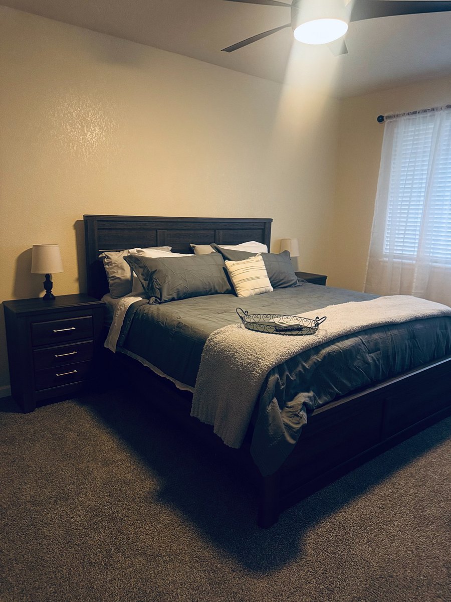 Furnished Finder property 834828_1 photo 35