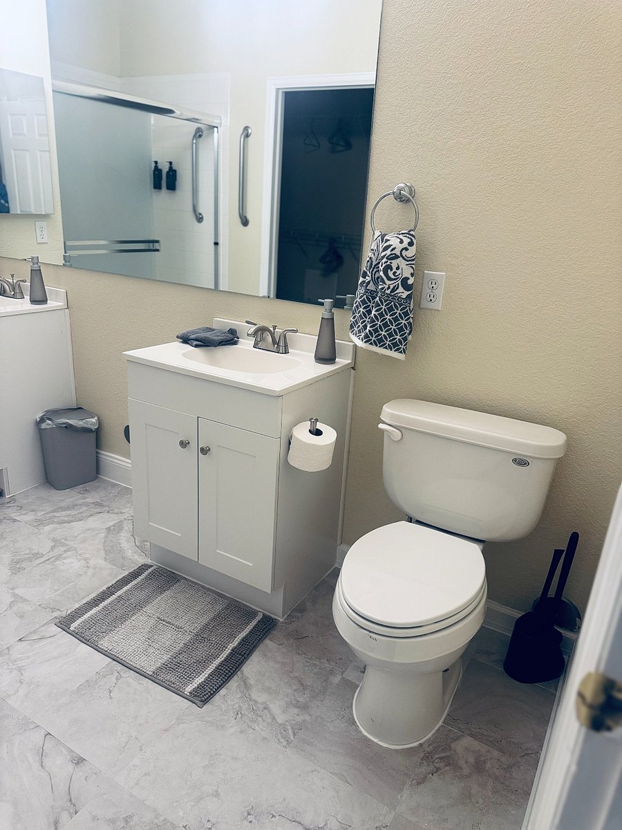 Furnished Finder property 834828_1 photo 42
