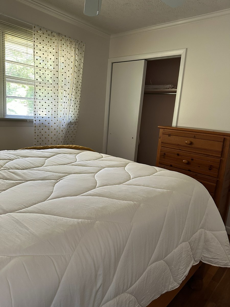 Furnished Finder property 834830_1 photo 14