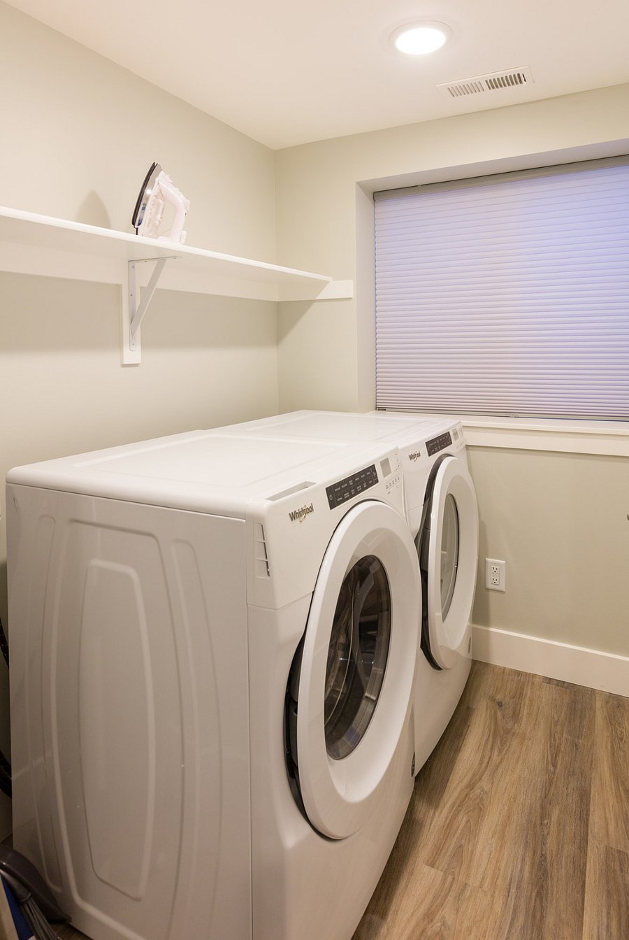 Full laundry room