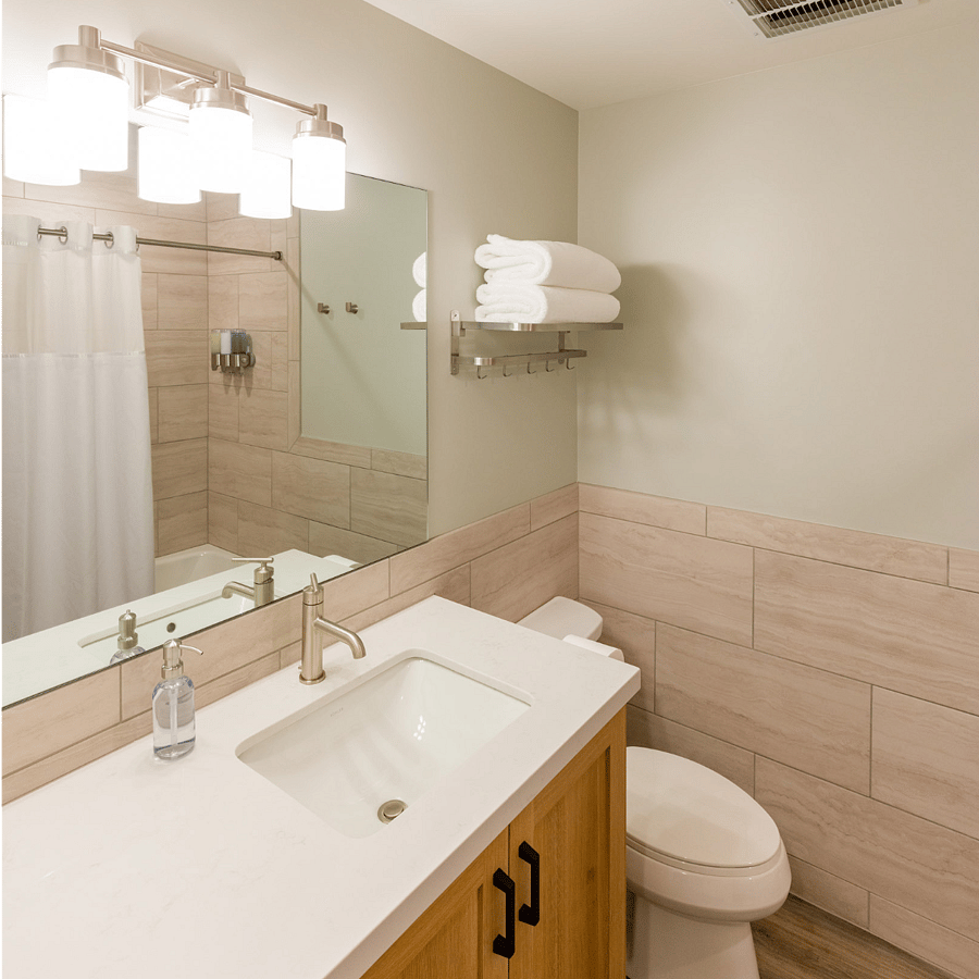 Full bathroom