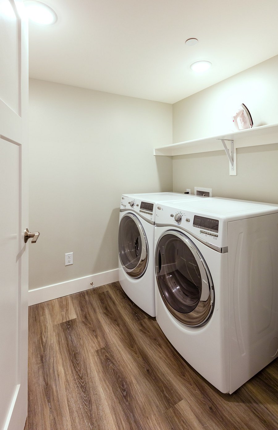 Full laundry room