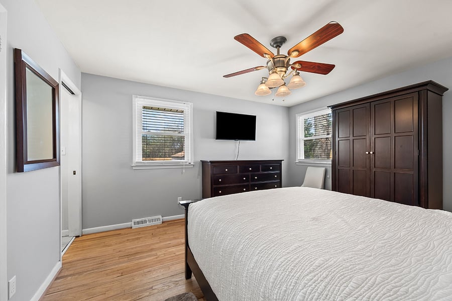 Furnished Finder property 834982_1 photo 33