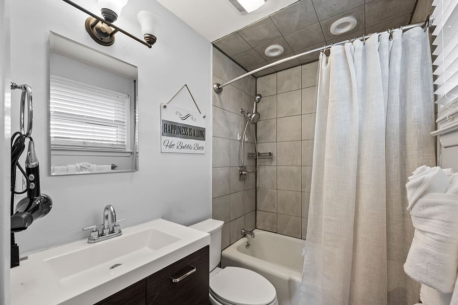 Furnished Finder property 834982_1 photo 37