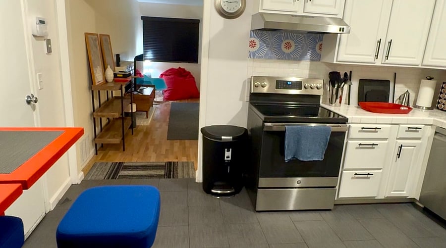 Furnished Finder property 834991_1 photo 11