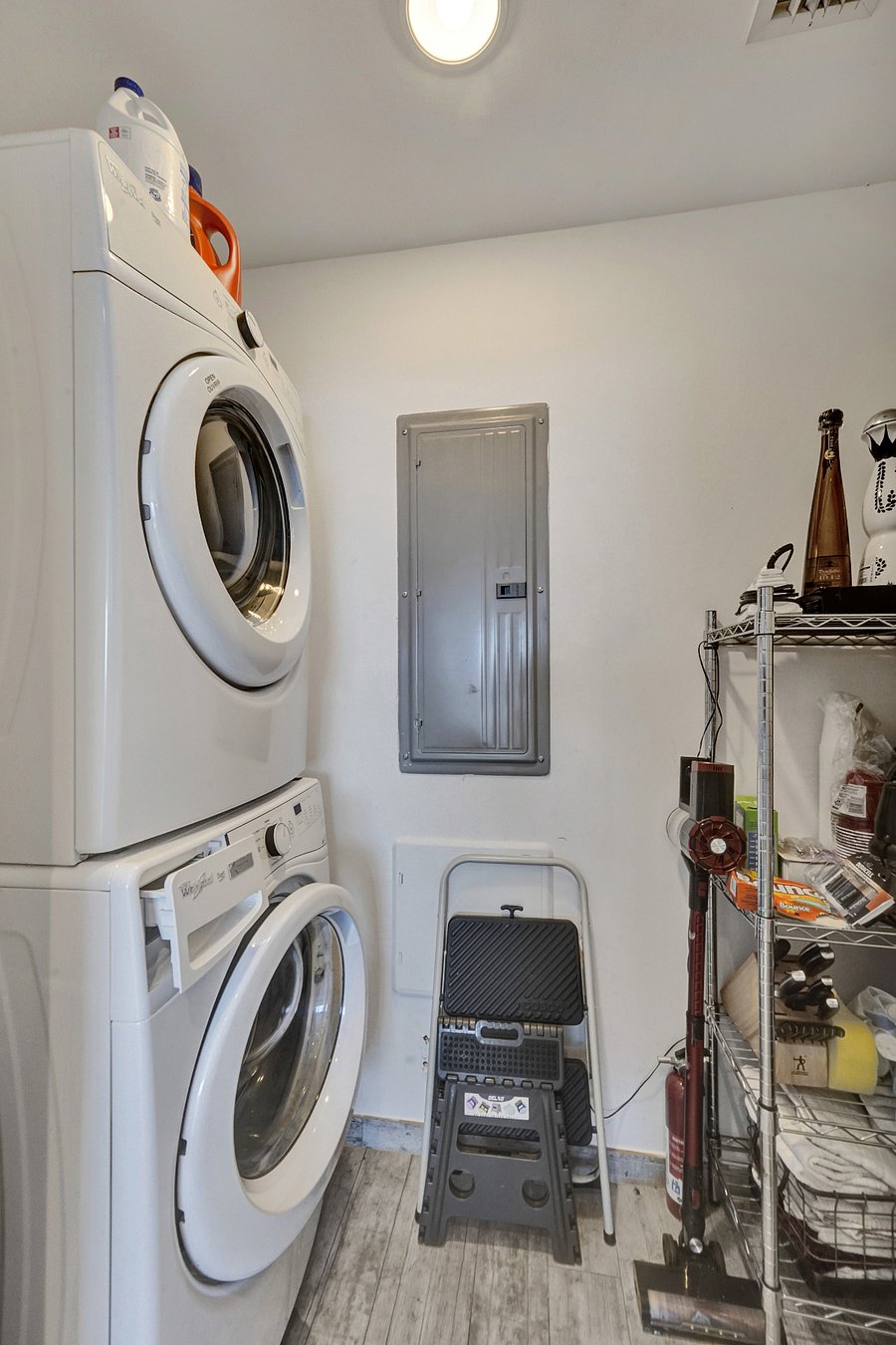 Furnished Finder property 835052_1 photo 13