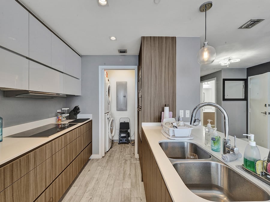 Furnished Finder property 835052_1 photo 12