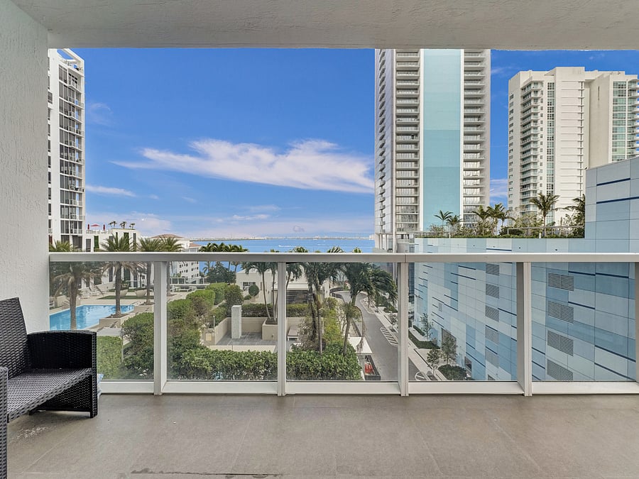 Furnished Finder property 835052_1 photo 17
