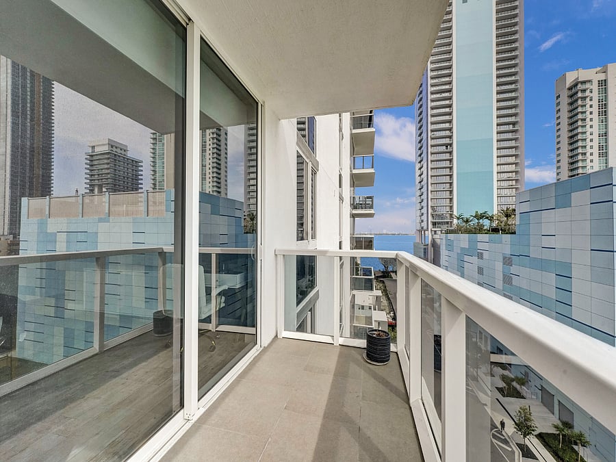 Furnished Finder property 835052_1 photo 25