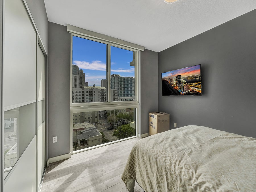 Furnished Finder property 835052_1 photo 38