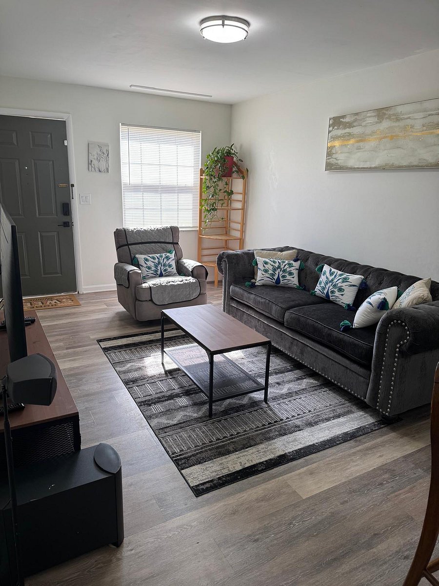 Furnished Finder property 835053_1 photo 3