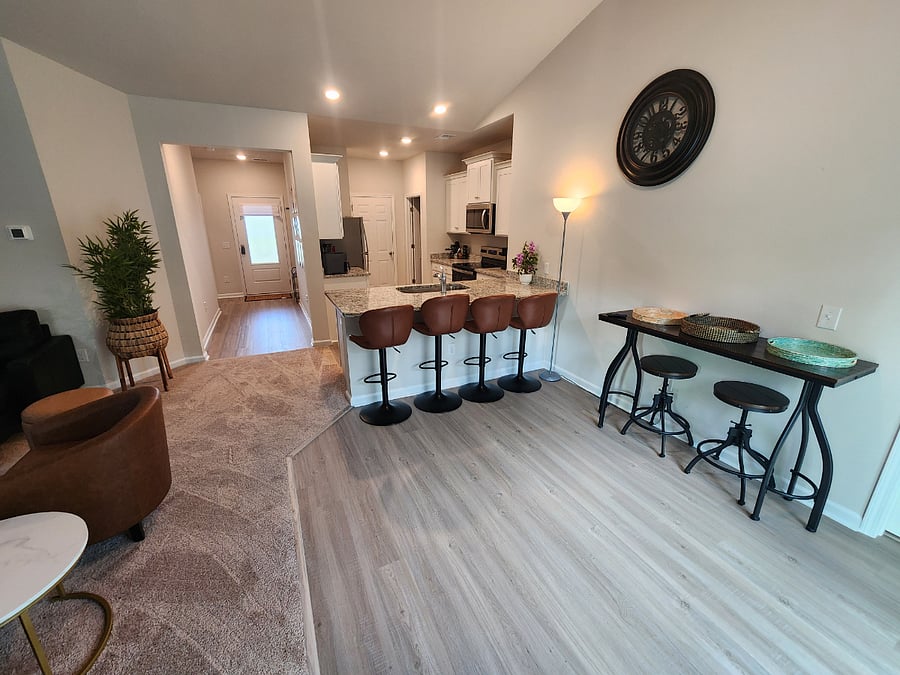 Furnished Finder property 835066_1 photo 10