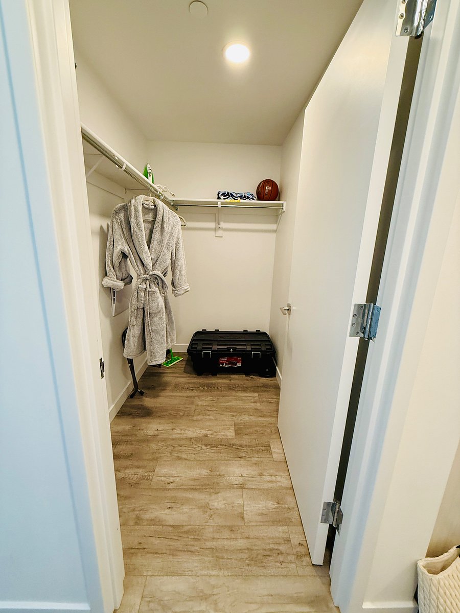 Furnished Finder property 835099_1 photo 8