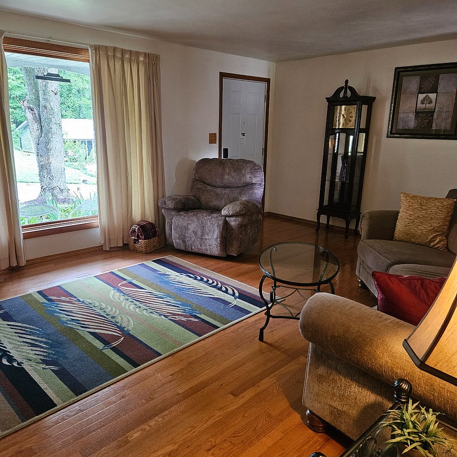 Furnished Finder property 835160_1 photo 4