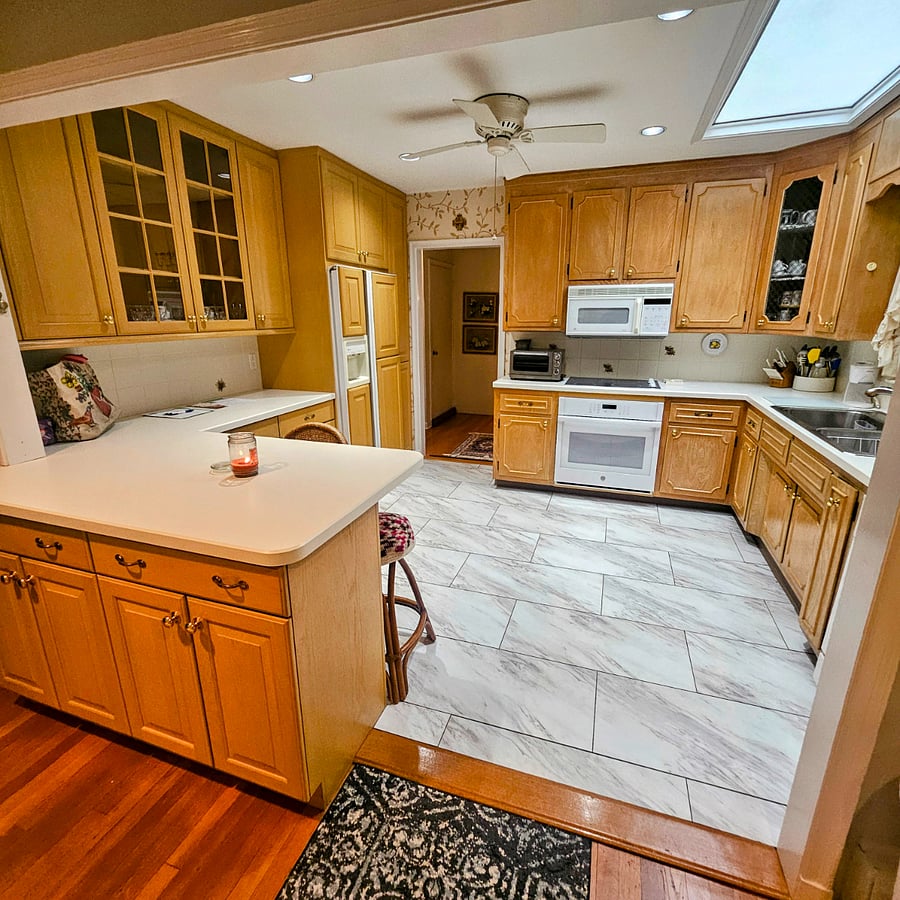 Furnished Finder property 835195_1 photo 16