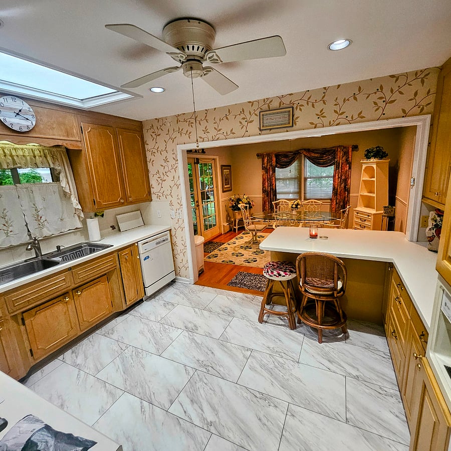 Furnished Finder property 835195_1 photo 18