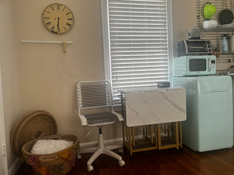 Kitchen table EASILY converts to a desk
