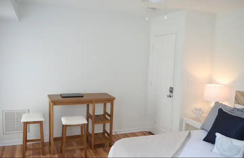 Furnished Finder property 835217_1 photo 22