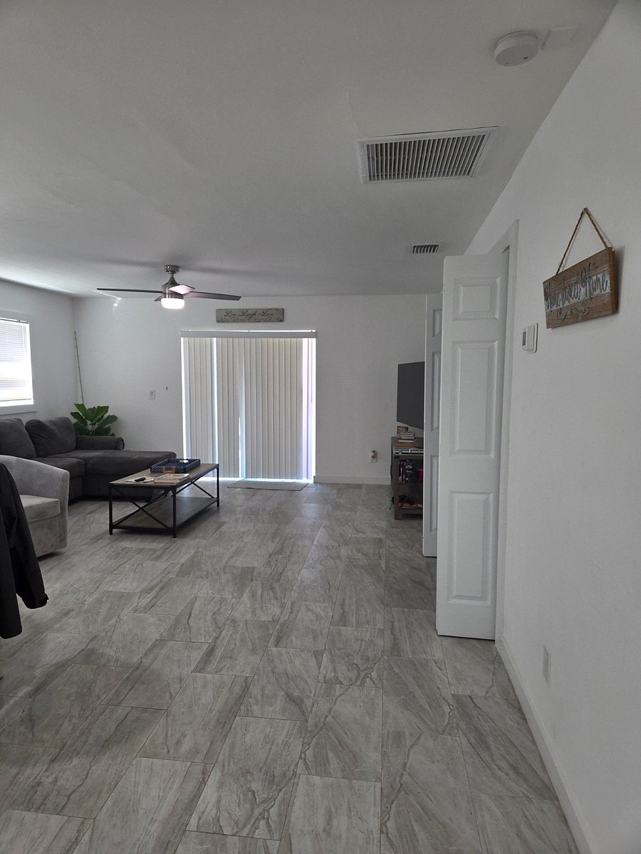 Furnished Finder property 835222_1 photo 3