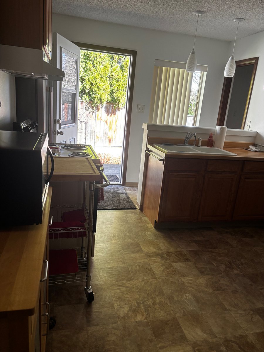 Furnished Finder property 835238_1 photo 3