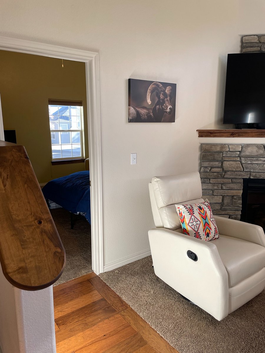 Furnished Finder property 835253_1 photo 3