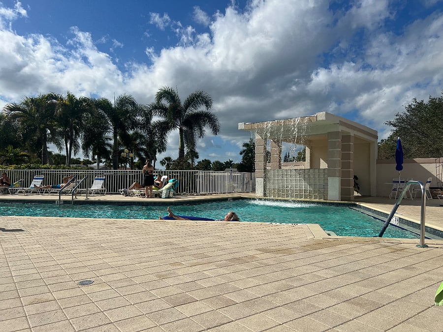 Furnished Finder property 835255_1 photo 19
