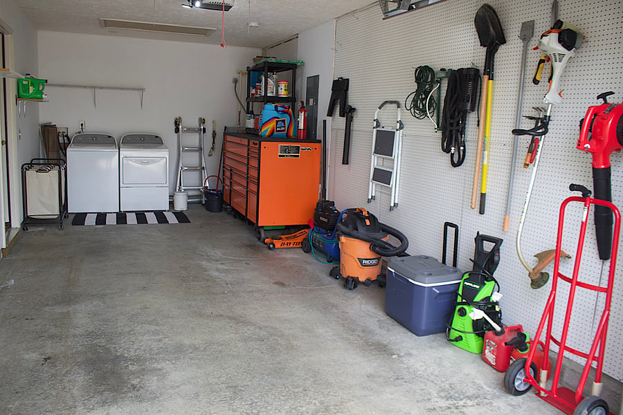 Garage
