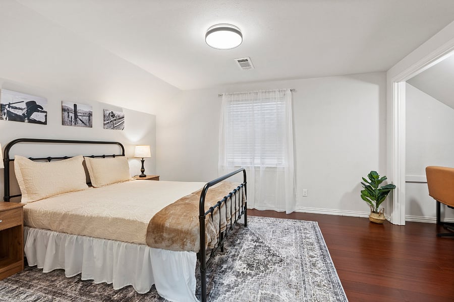 Furnished Finder property 835299_1 photo 31