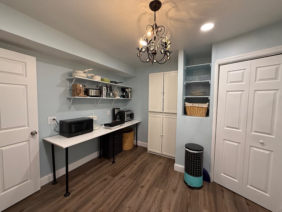 Large kitchen