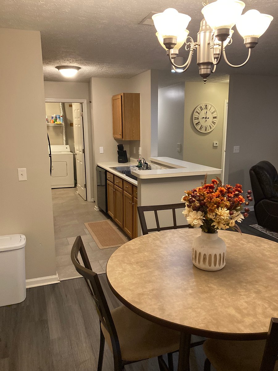 Furnished Finder property 835319_1 photo 14