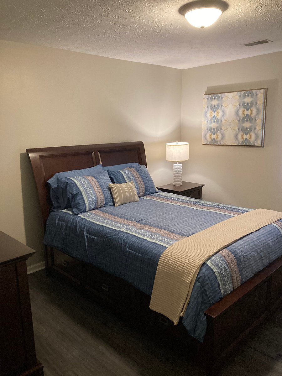 Furnished Finder property 835319_1 photo 7
