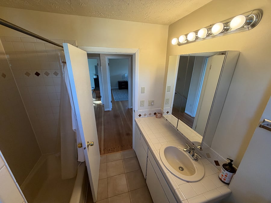 Furnished Finder property 835320_1 photo 39