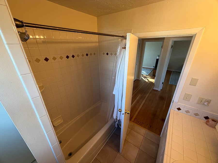 Furnished Finder property 835320_1 photo 40