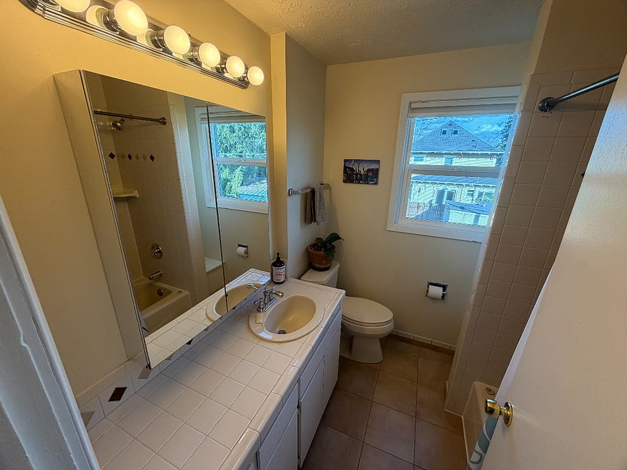 Furnished Finder property 835320_1 photo 42