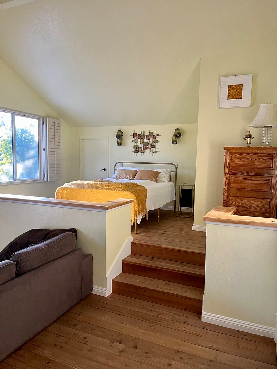 Furnished Finder property 835358_1 photo 10