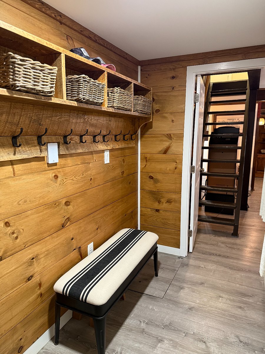 Mud Room