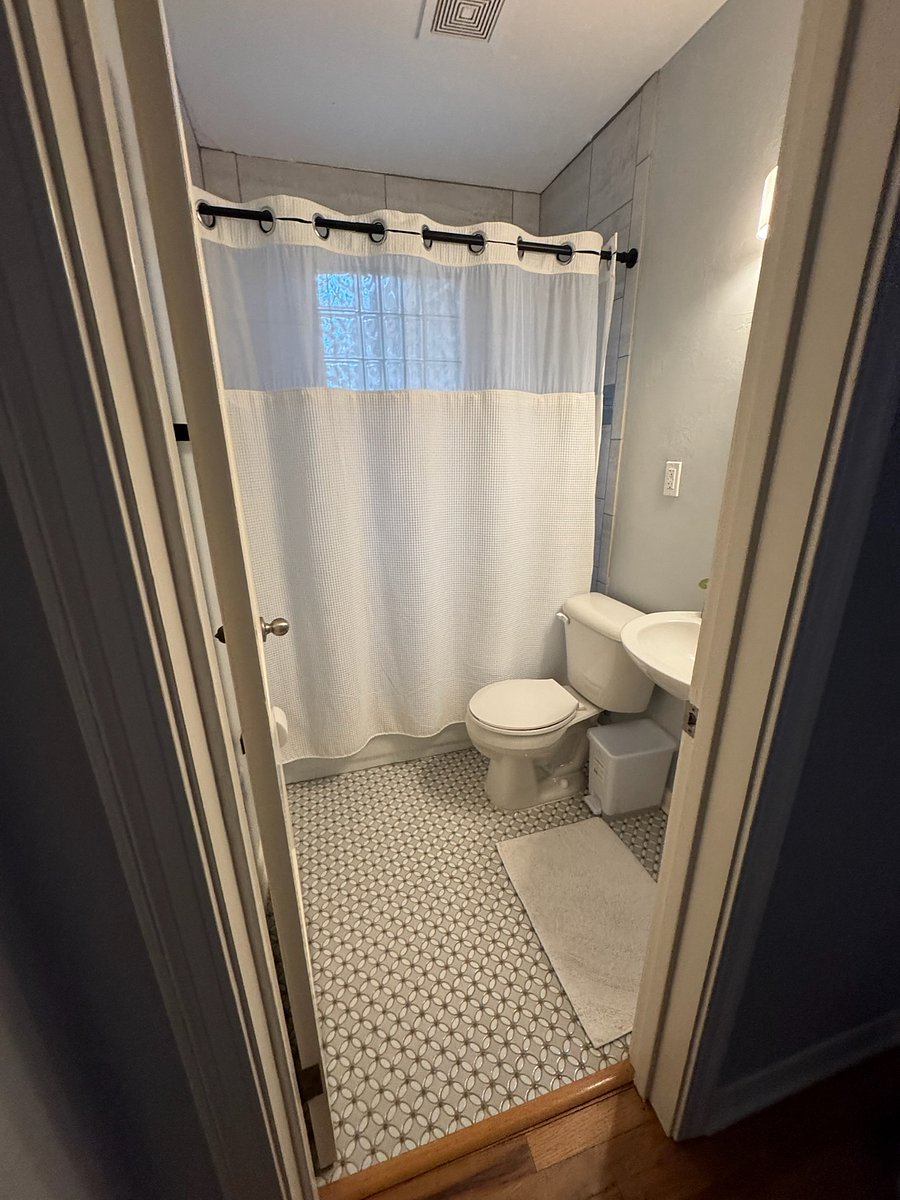 Furnished Finder property 835380_1 photo 10