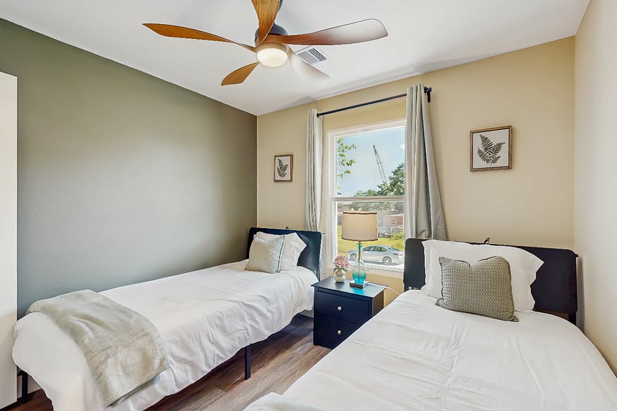 Furnished Finder property 835387_1 photo 9