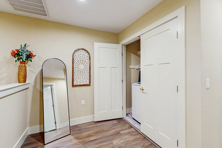 Furnished Finder property 835387_1 photo 12